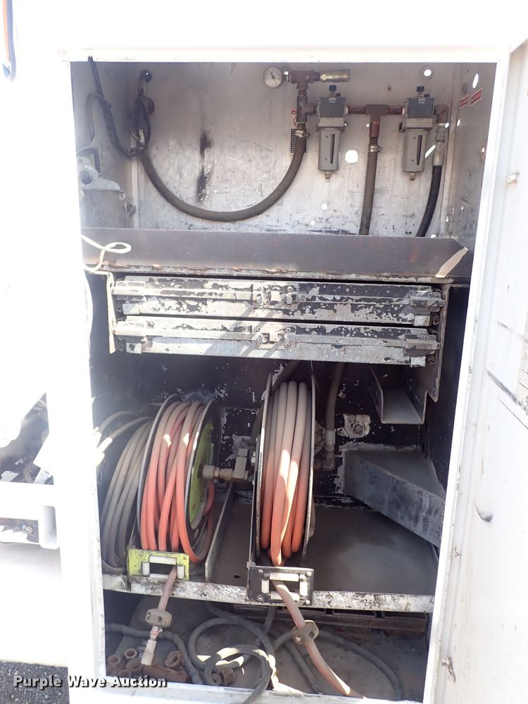 image for item DG2674 2006 Chevrolet C4500  utility / service truck