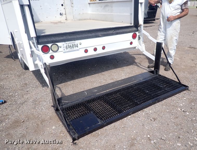 image for item DG2674 2006 Chevrolet C4500  utility / service truck