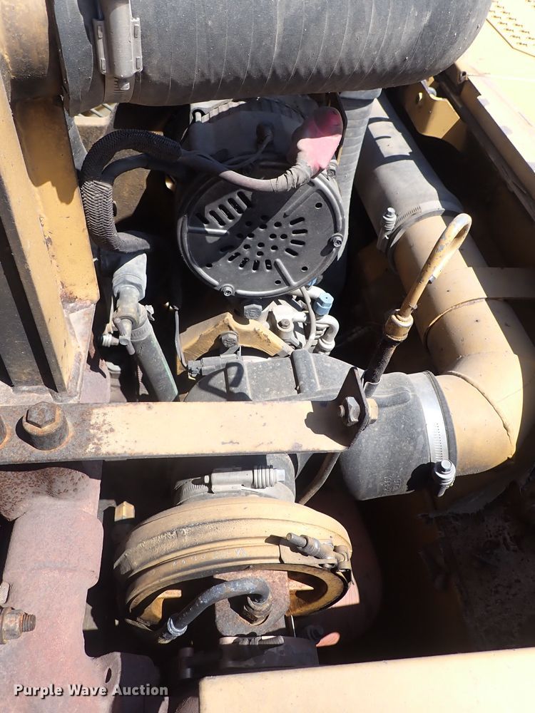 image for item DG2675 2003 Caterpillar 330C L  excavator