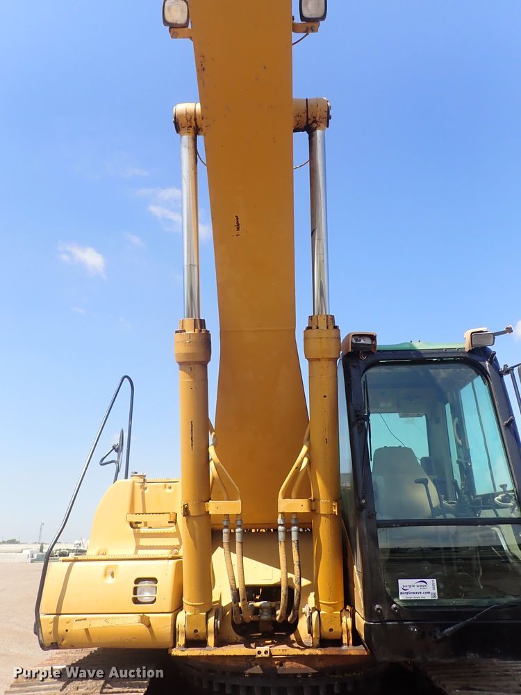 image for item DG2675 2003 Caterpillar 330C L  excavator