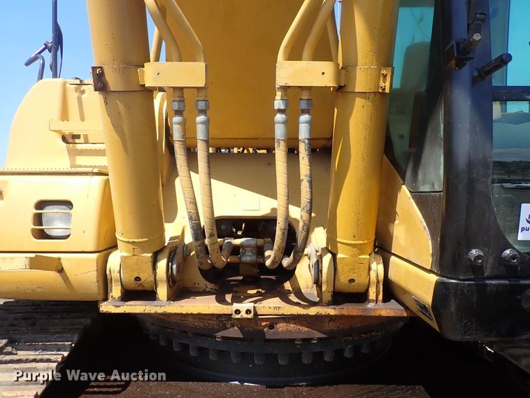 image for item DG2675 2003 Caterpillar 330C L  excavator