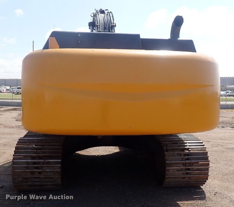 image for item DG2676 2011 John Deere 350G LC  excavator