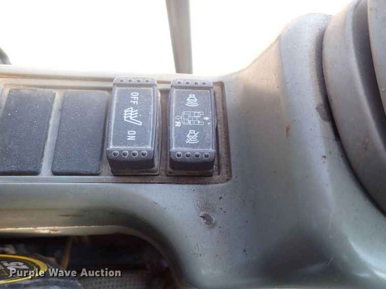 image for item DG2676 2011 John Deere 350G LC  excavator