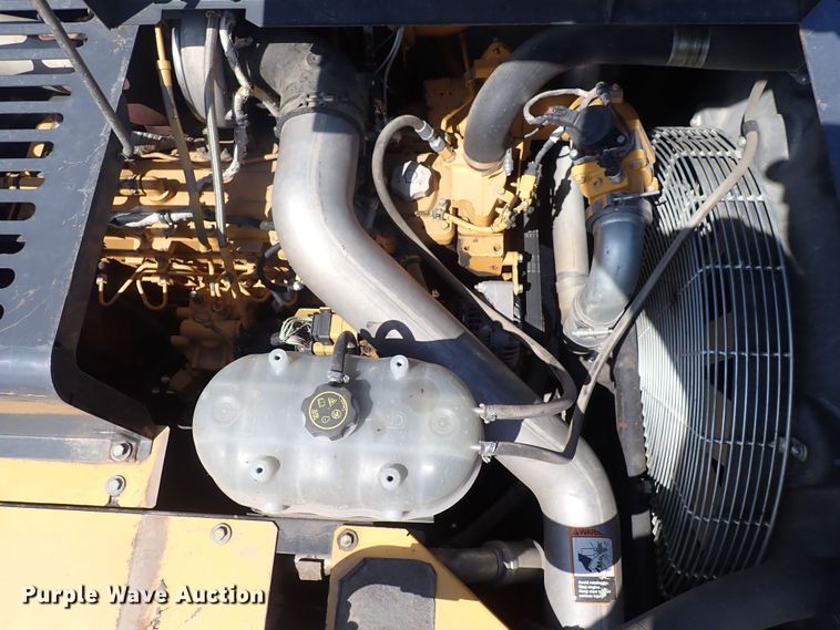 image for item DG2676 2011 John Deere 350G LC  excavator