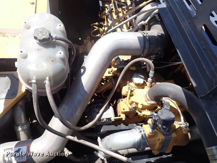 image for item DG2676 2011 John Deere 350G LC  excavator