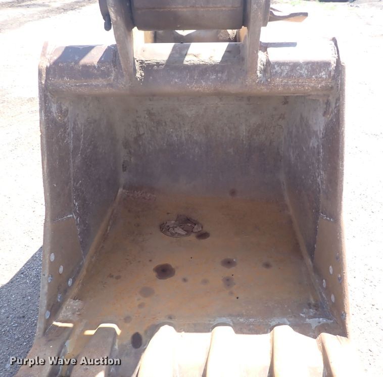 image for item DG2676 2011 John Deere 350G LC  excavator