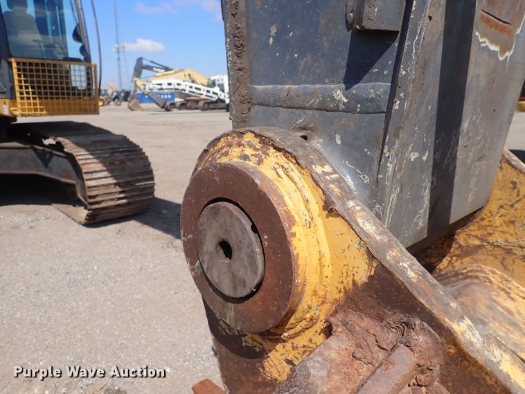 image for item DG2676 2011 John Deere 350G LC  excavator