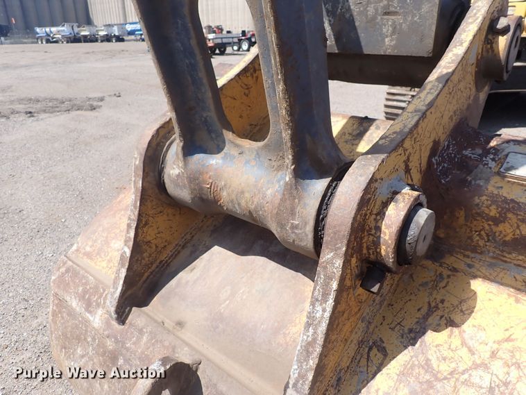 image for item DG2676 2011 John Deere 350G LC  excavator