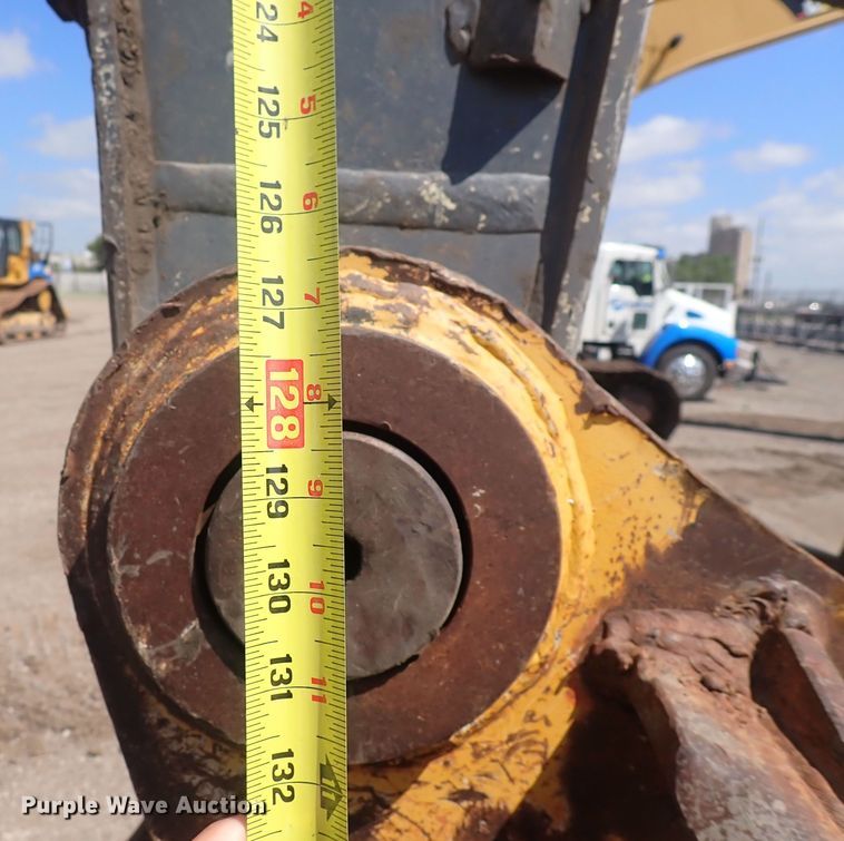 image for item DG2676 2011 John Deere 350G LC  excavator