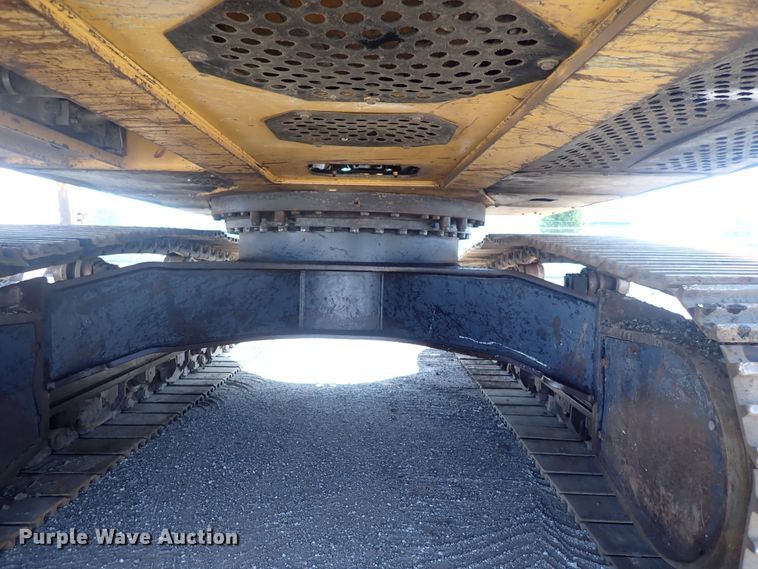 image for item DG2676 2011 John Deere 350G LC  excavator