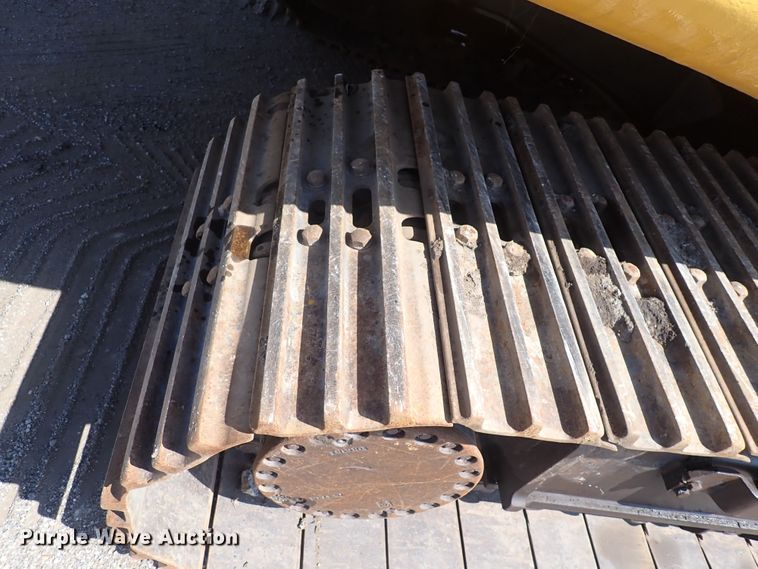 image for item DG2676 2011 John Deere 350G LC  excavator