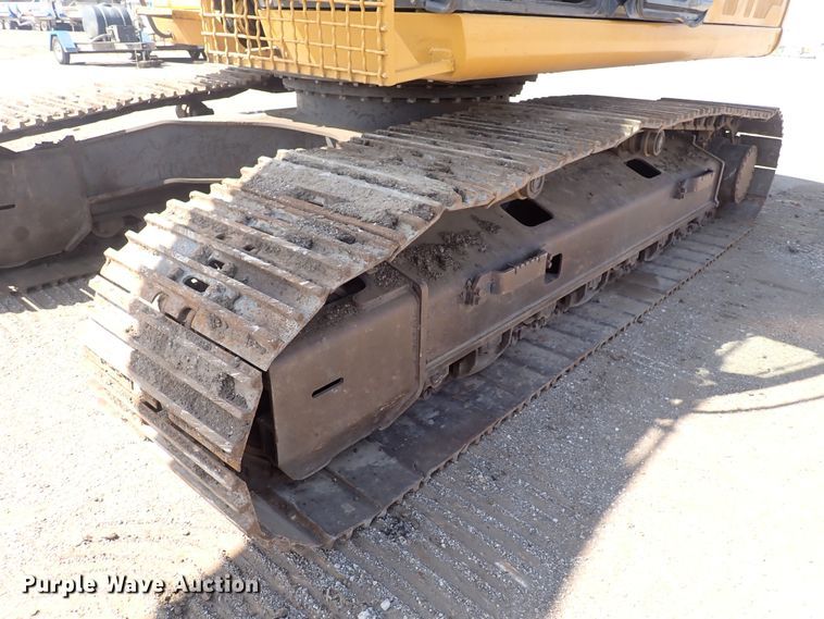 image for item DG2676 2011 John Deere 350G LC  excavator