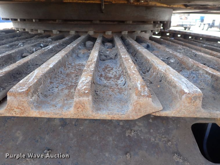 image for item DG2676 2011 John Deere 350G LC  excavator