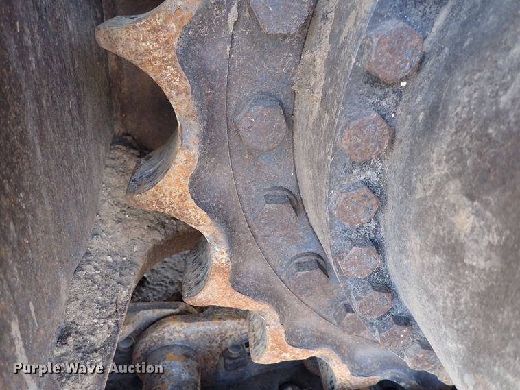 image for item DG2676 2011 John Deere 350G LC  excavator