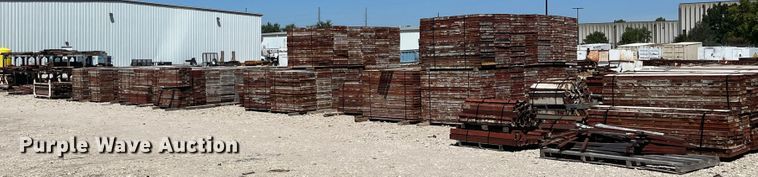 image for item DG2693 Approximately 3,475 Symons concrete forms