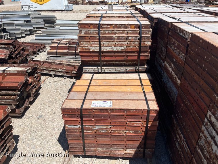 image for item DG2693 Approximately 3,475 Symons concrete forms