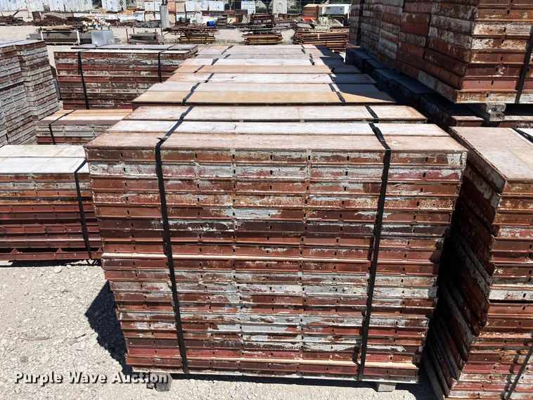 image for item DG2693 Approximately 3,475 Symons concrete forms