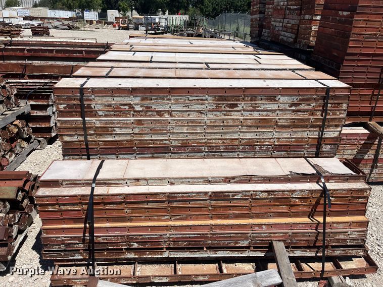 image for item DG2693 Approximately 3,475 Symons concrete forms