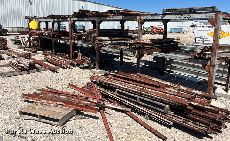 image for item DG2693 Approximately 3,475 Symons concrete forms