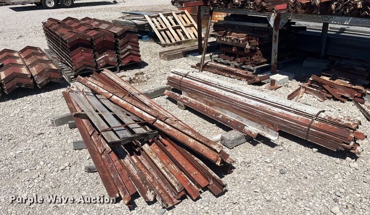 image for item DG2693 Approximately 3,475 Symons concrete forms