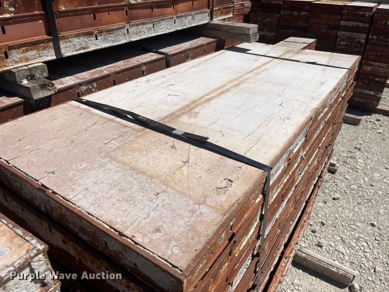 image for item DG2693 Approximately 3,475 Symons concrete forms