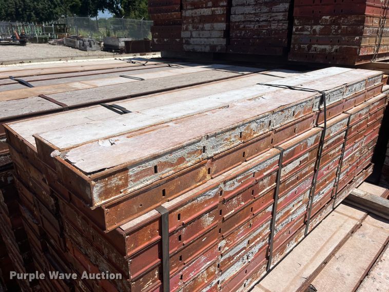 image for item DG2693 Approximately 3,475 Symons concrete forms