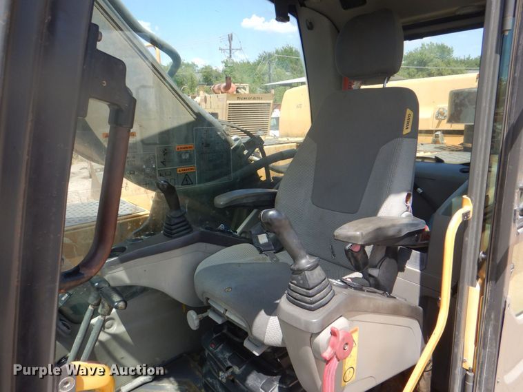 image for item DH7500 2012 Volvo EC340DL  excavator