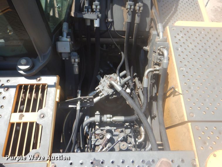 image for item DH7500 2012 Volvo EC340DL  excavator