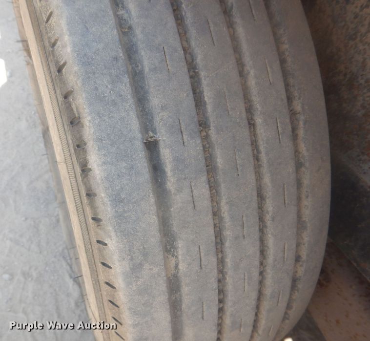 image for item DH7501 1994 Ditch Witch 210EA  boring machine