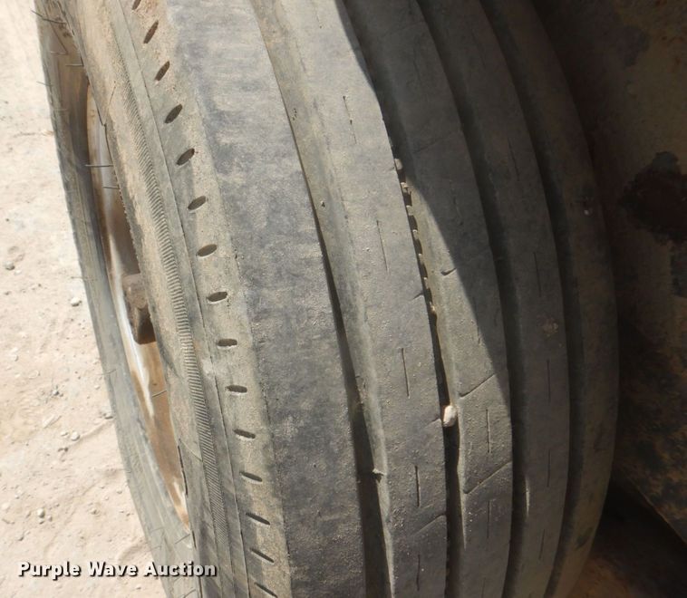 image for item DH7501 1994 Ditch Witch 210EA  boring machine