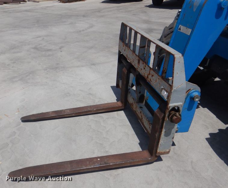 image for item DH7502 2008 Genie GTH-3007  telehandler