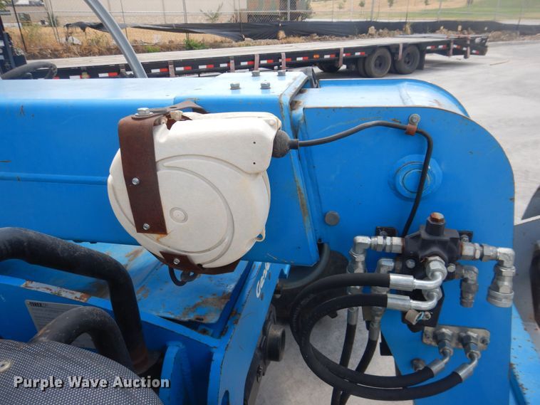 image for item DH7502 2008 Genie GTH-3007  telehandler