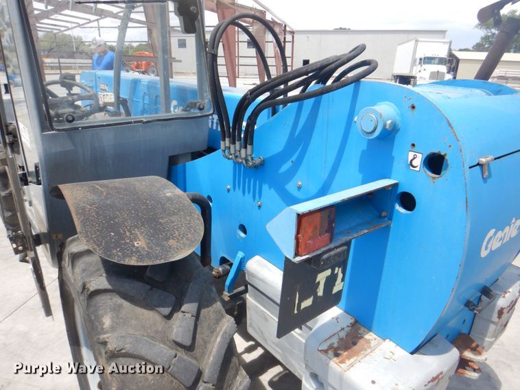 image for item DH7502 2008 Genie GTH-3007  telehandler