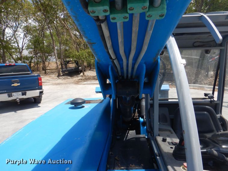 image for item DH7502 2008 Genie GTH-3007  telehandler