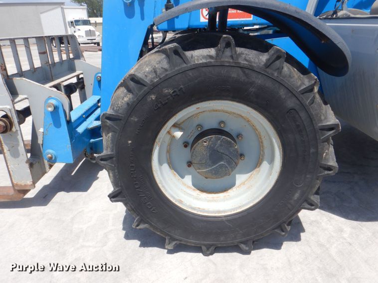 image for item DH7502 2008 Genie GTH-3007  telehandler