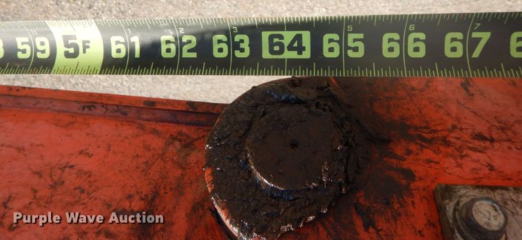 image for item DJ3845 2011 Kubota KX121-3ST  mini excavator