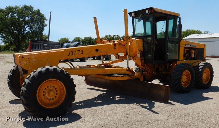image for item DK2023 John Deere 770  motor grader