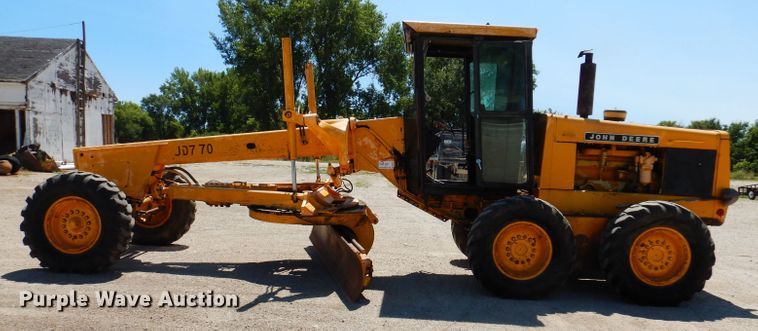 image for item DK2023 John Deere 770  motor grader