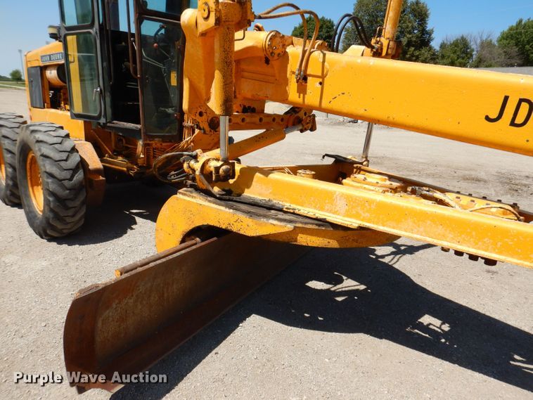 image for item DK2023 John Deere 770  motor grader