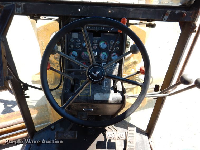 image for item DK2023 John Deere 770  motor grader