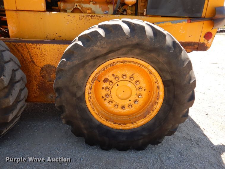 image for item DK2023 John Deere 770  motor grader