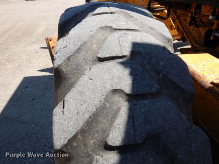 image for item DK2023 John Deere 770  motor grader