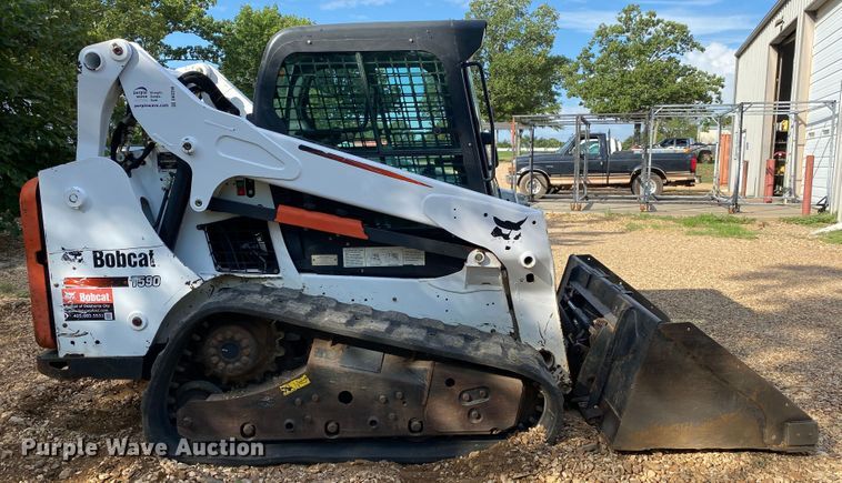 image for item DK6368 2015 Bobcat T590  tracked skid steer loader