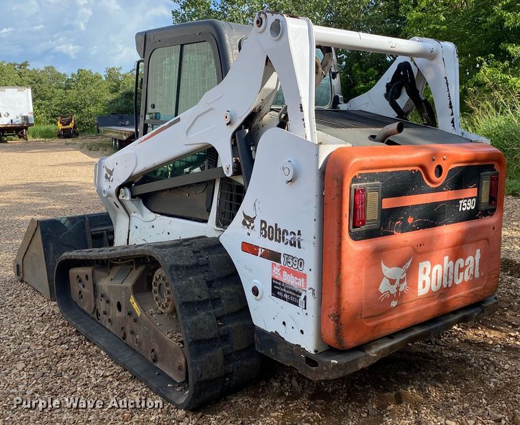image for item DK6368 2015 Bobcat T590  tracked skid steer loader