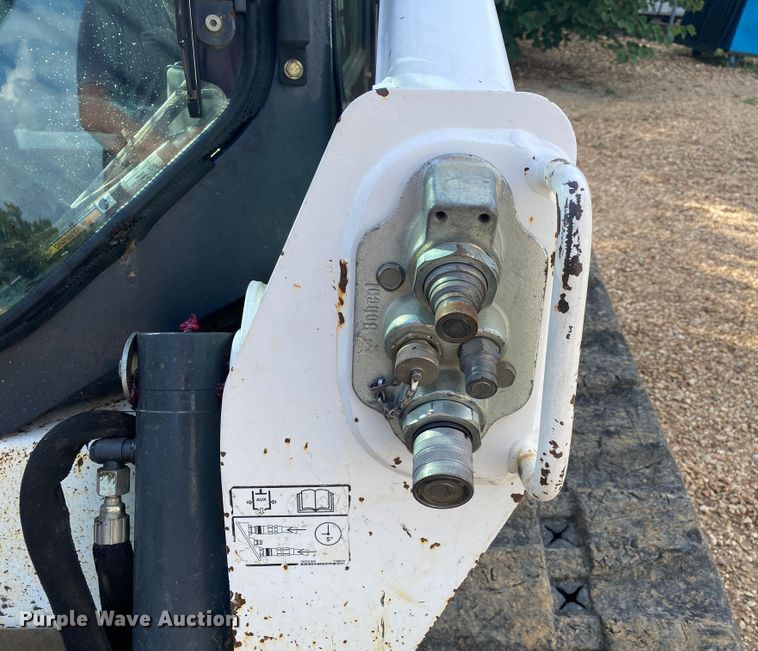 image for item DK6368 2015 Bobcat T590  tracked skid steer loader