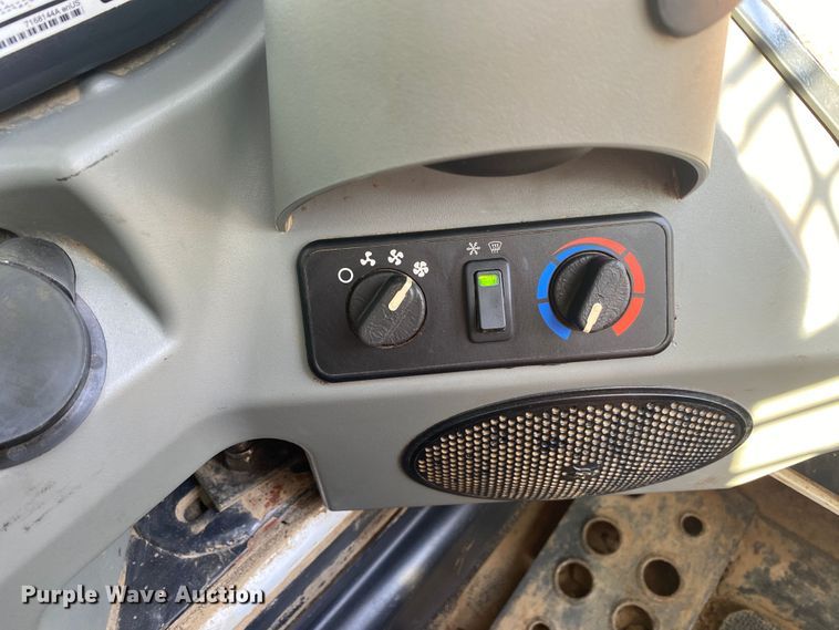 image for item DK6368 2015 Bobcat T590  tracked skid steer loader