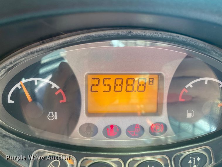 image for item DK6368 2015 Bobcat T590  tracked skid steer loader