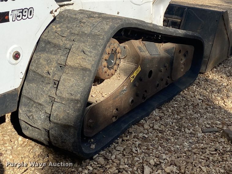 image for item DK6368 2015 Bobcat T590  tracked skid steer loader