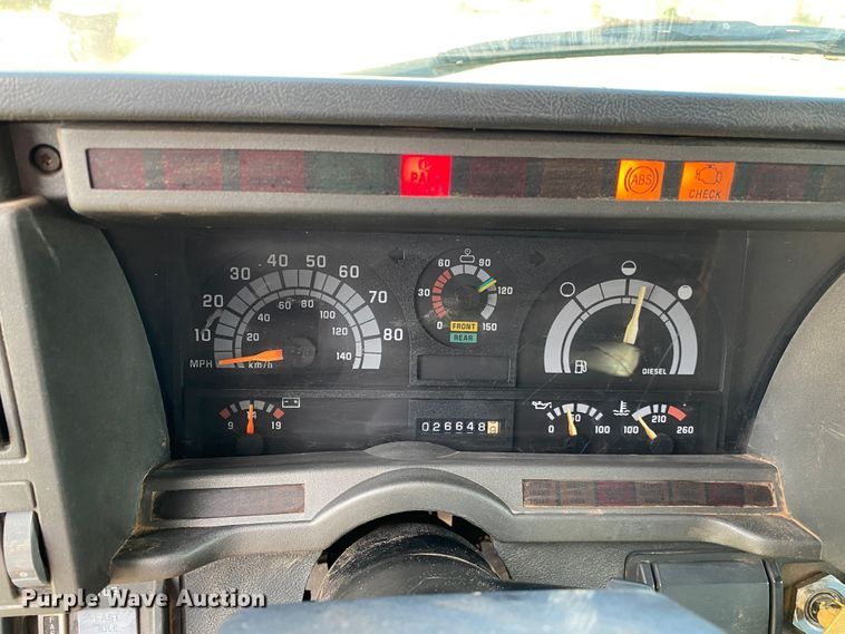 image for item DK6371 1999 Chevrolet C7500  dump truck