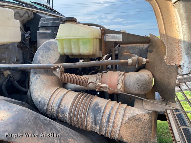 image for item DK6371 1999 Chevrolet C7500  dump truck